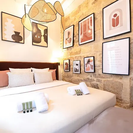 Aparthotel Dreamyflat - Heart Of Marais 2*