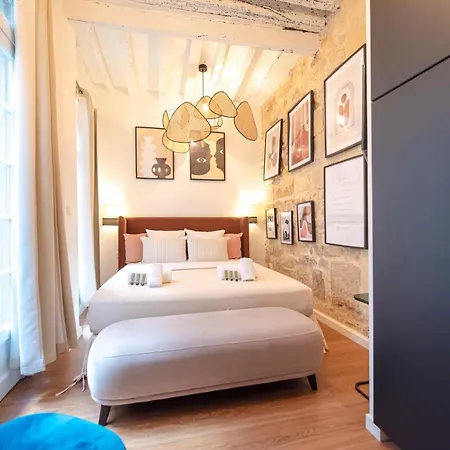 Aparthotel Dreamyflat - Heart Of Marais 2*